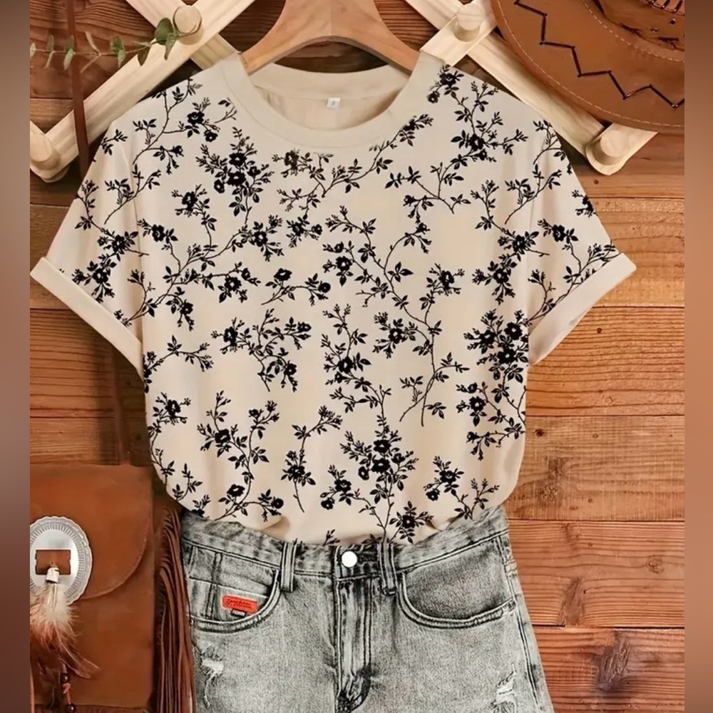 Floral Short Sleeve Tee